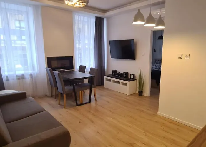 Paderewskiego Old Town Apartaments